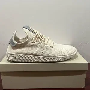 ことちゃん　adidas PW Tennis Hu グレー 8.5 Adidas PW Tennis HU Trainers Grey/White,pharrell williams,shoes